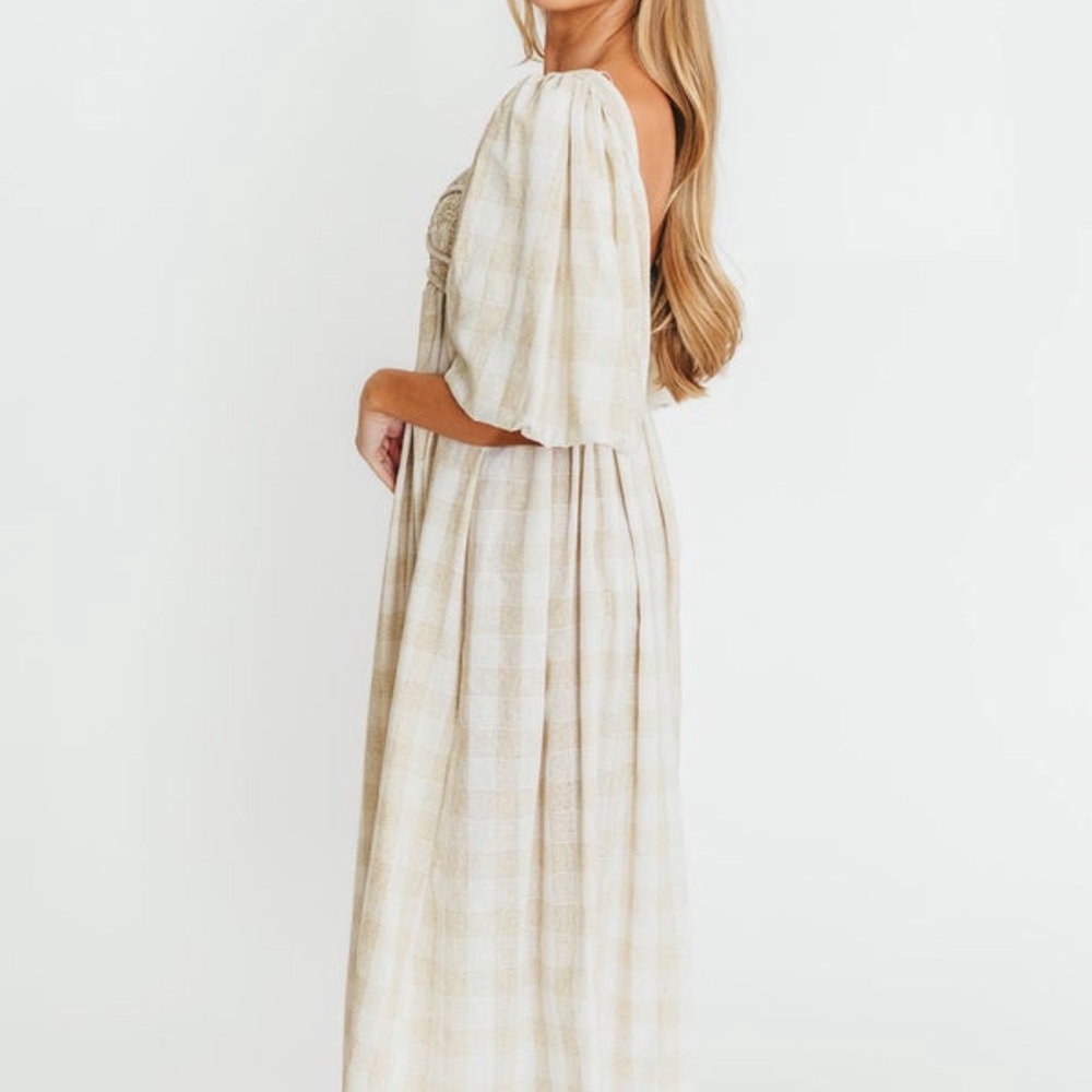Harlow Maxi Dress in Natural Plaid - Bump
Friendly - Picture 6 of 11